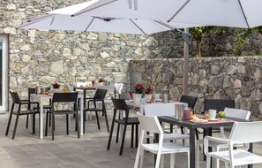 Free daily buffet breakfast - Aria Design B&B Levanto (Levanto)