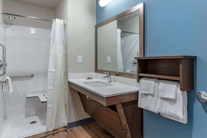 Toallas y papel de baño 