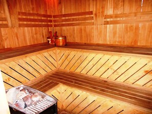 Sauna, steam room, deep-tissue massages, Thai massages, sports massages - Issam Otel (Sheki)