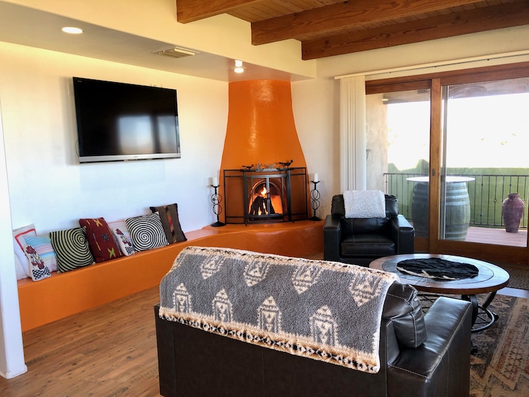Enjoy Agave House, A 2 Br W/2 En Suite Baths In The Shadow Of Mt. Wrightson - Patagonia, AZ