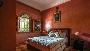 Double Room | WiFi (free), bed sheets - Dar Tawja (Ighrem N'Ougdal)