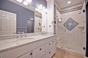Shower, towels