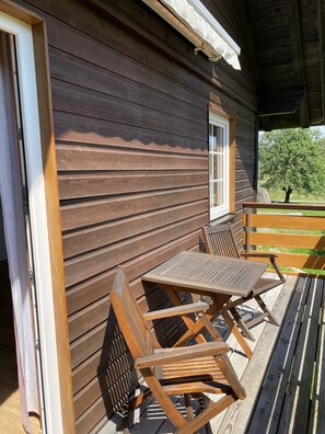 Cottage (Kathl-Haus) | Balcony - Ferienidylle Brunnersäge (Achslach)