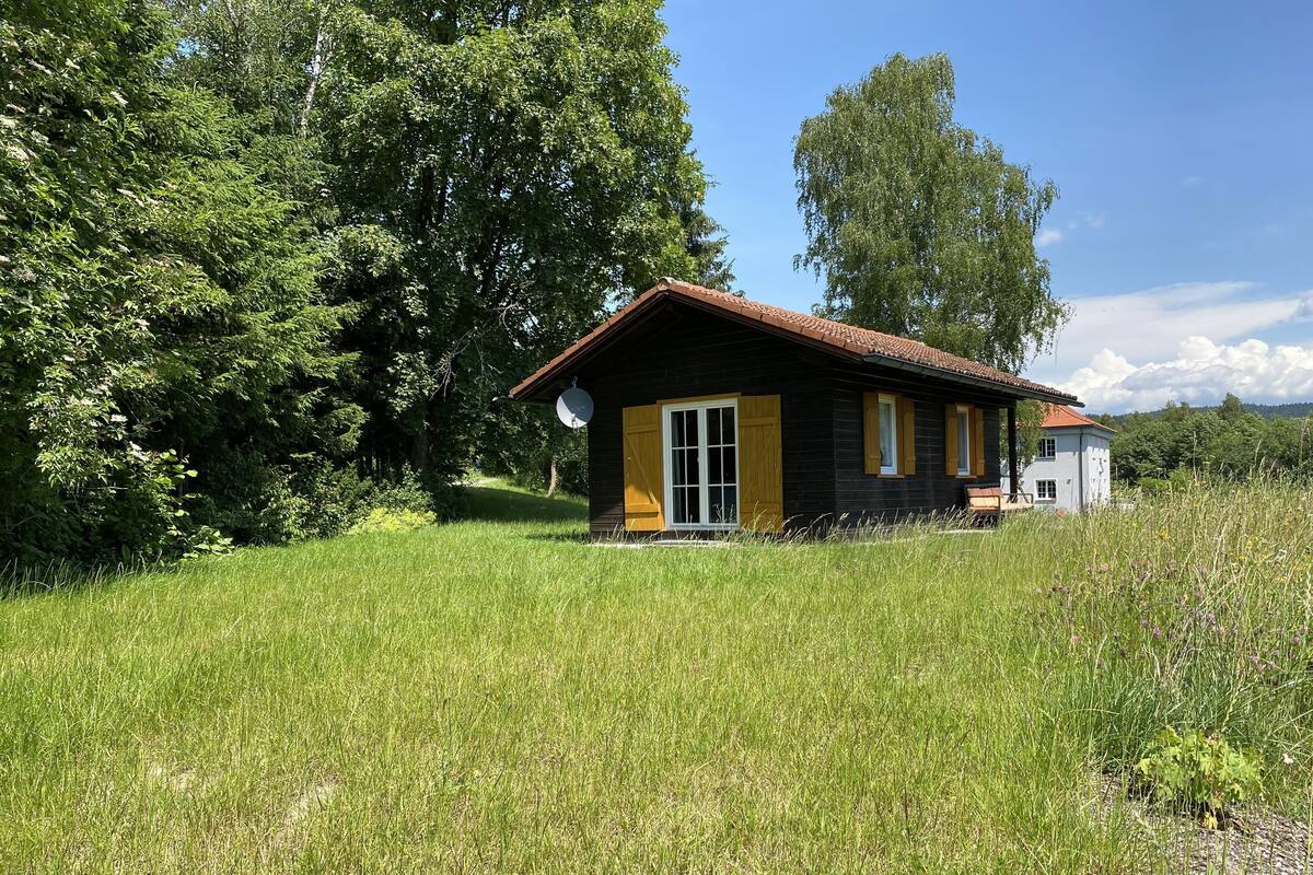 Cottage (Teich-Haus) | Garden view
