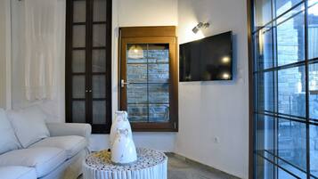 Luxury Villa, 1 Bedroom, Private Pool | Television