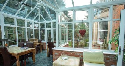 Treherne House & The Malvern Retreat