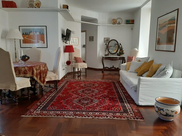تلفزيون