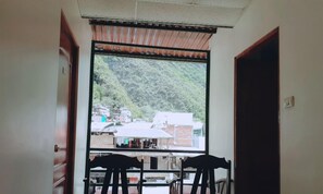 Terrace/patio - Modo Hostel Resto Bar (Machu Picchu)