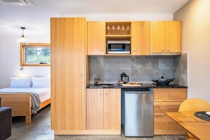 Fridge, microwave, stovetop, toaster
