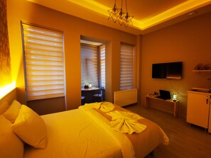 Deluxe-Doppelzimmer | Hochwertige Bettwaren, Verdunkelungsvorhänge, schallisolierte Zimmer