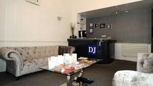 Lobby - Marine Residence (Scarborough)
