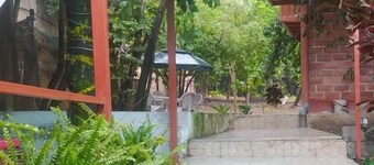 CASA GRAU, with 4 rooms with own bathroom, comfortable, central and safe.