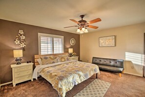 3 bedrooms, iron/ironing board, WiFi, bed sheets