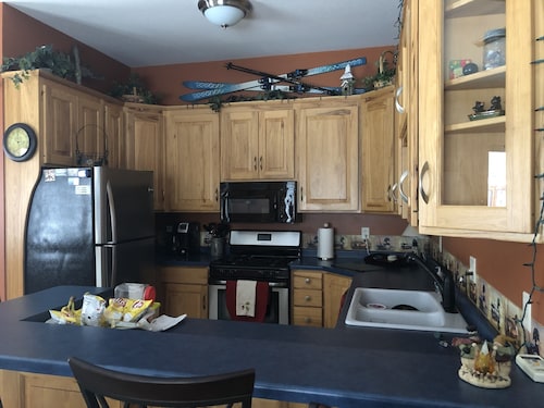 Modern home , Great Retreat Nestled  in the Beautiful Northwoods ...Adventures!<br>