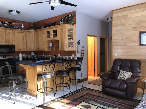 Modern home , Great Retreat Nestled  in the Beautiful Northwoods ...Adventures!<br>