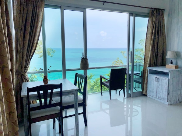 Beach/ocean view