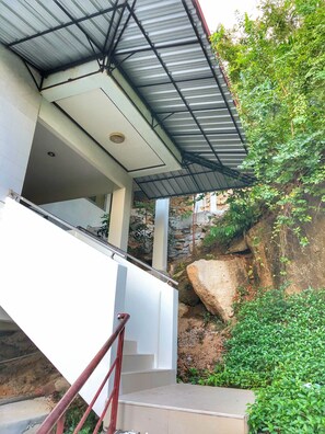 Property entrance - Your Home Samui (Koh Samui)