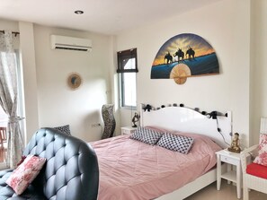 In-room safe, individually decorated, individually furnished, desk - Your Home Samui (Koh Samui)