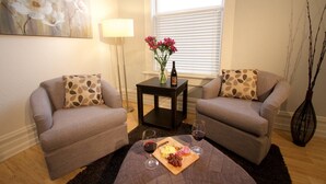 TV, fireplace, DVD player - Five — King Bed, Historic Downtown Apartment in Nicely Appointed Building on Main Street (Walla Walla)