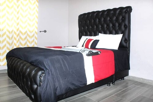 Browns Cottage Retreat - Newly remodeled,WiFi,Cute. Brand new kitchen, bathroom