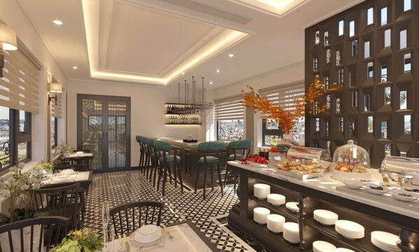 Free daily buffet breakfast