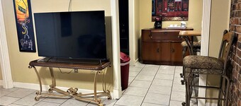 *** VARME EJENDOM i historiske Beauregard by hurtigt til LSU ***