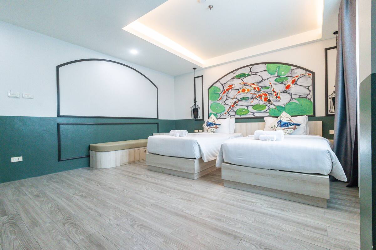 Grand Double or Twin Room | In-room safe, individually decorated, desk, free WiFi