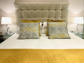 1 bedroom, in-room safe, iron/ironing board, free WiFi