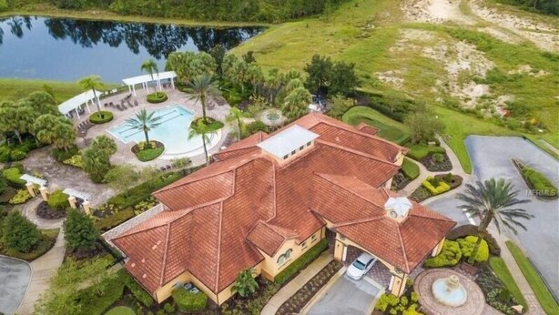 Unclassified image, 1 of 31, button - Stunning 5 Bedroom Home With Pool, Spa & Games Room, Overlooking Conservation Area - 278 (Davenport)