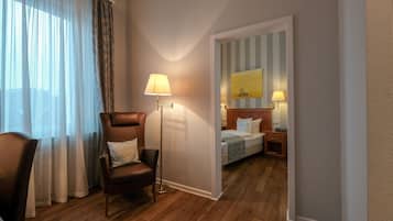 Habitación individual básica | Ropa de cama hipoalergénica, minibar, caja fuerte