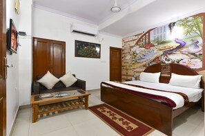Individually decorated, individually furnished, free WiFi, bed sheets
