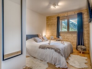 2 bedrooms, free WiFi