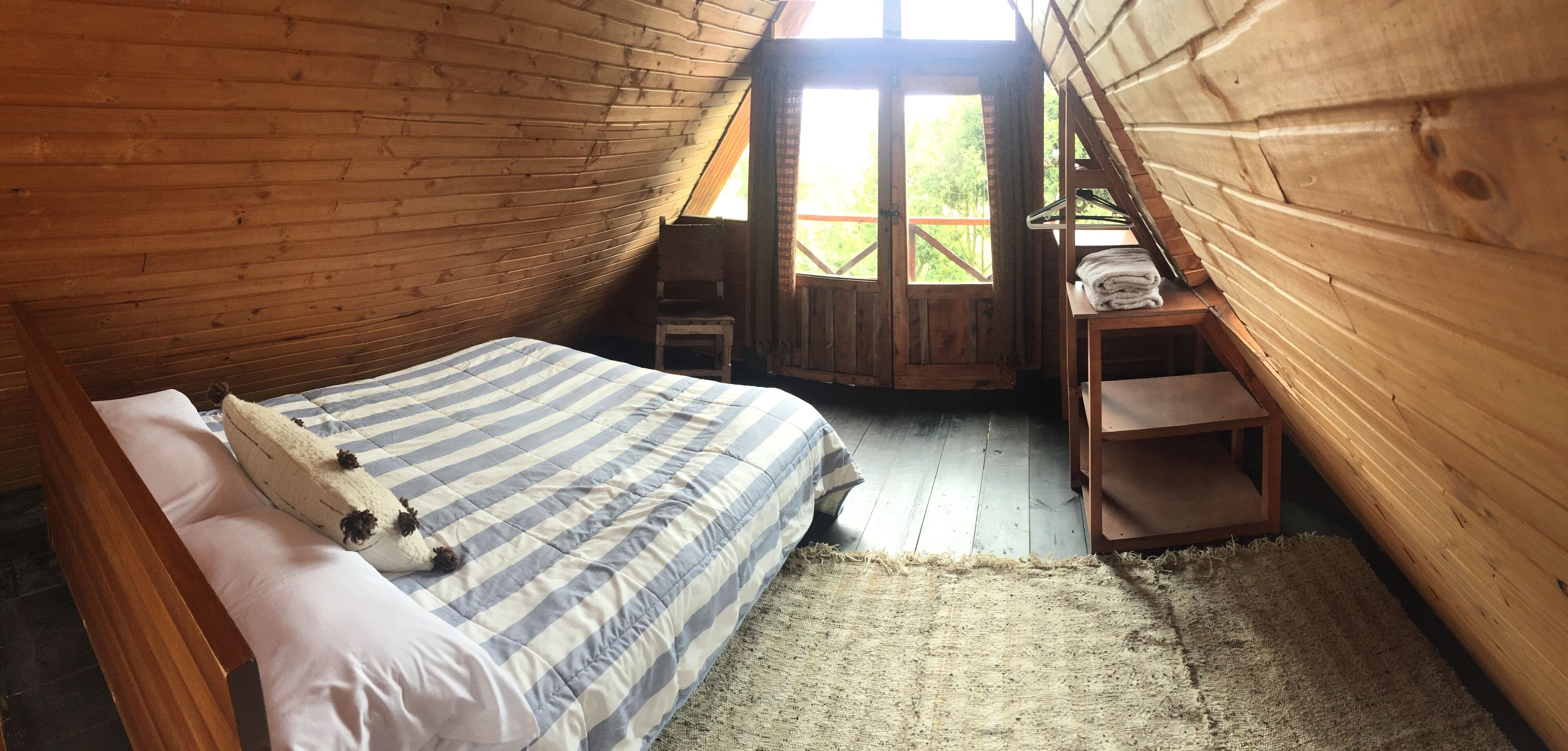 1 habitación, escritorio, wifi gratis y ropa de cama 