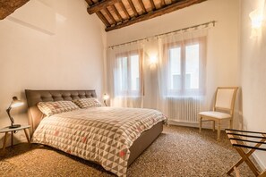 3 Schlafzimmer, Bügeleisen/Bügelbrett, Internetzugang