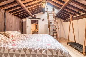 3 chambres, fer et planche à repasser, accès Internet