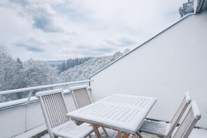 Outdoor dining - Appartement - Am Waltenberg 70-MA | 'The Condo" | Winterberg (Winterberg)