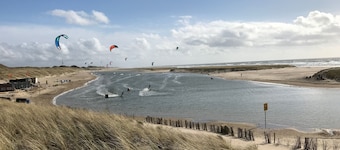 Studio apartment "Atelier Aan Zee"
