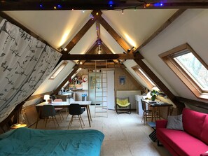 1 soverom, strykejern/-brett, reiseseng for barn og wi-fi (inkludert)