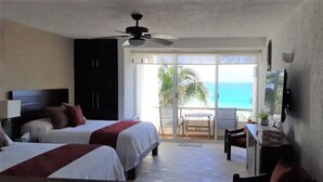 Premium bedding, down duvets, in-room safe, desk - Condominios Solymar (Cancun)