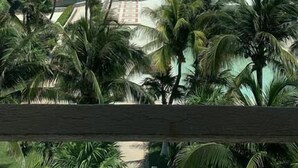 Beach/ocean view - Condominios Solymar (Cancun)