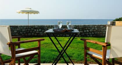 Alisahni Beachfront Villas