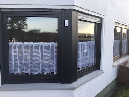 Exterior detail. Apartment Talblick Bierenbachtal