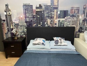 2 bedrooms, iron/ironing board, free WiFi