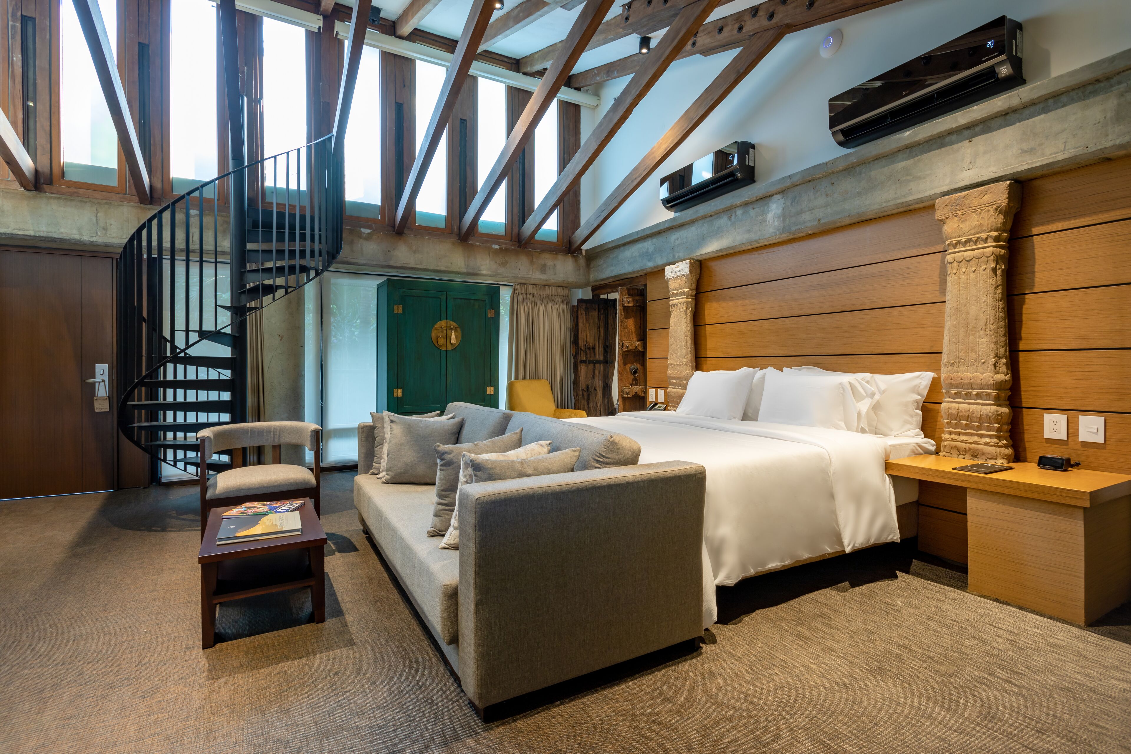 superior room | 1 bedroom, premium bedding, down duvets, minibar