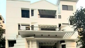 Unclassified image, 2 of 12, button - Marian House (Dhaka)