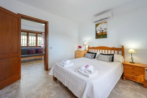 2 chambres, accès au Wi-Fi (inclus), literie fournie