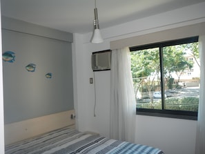 2 Schlafzimmer, Schreibtisch, Bügeleisen/Bügelbrett, kostenloses WLAN