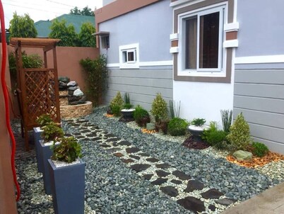 E4 Apartment unit with covered parking 