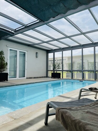 “La Bella Vida”<br>Est une toute nouvelle maison rehaussée par un fabuleux confort!