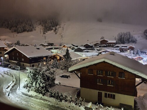 LA CLUSAZ - DOMANIAL - classified 3* - 2 rooms + cellar + garage / 5 to 7 pers - fiber